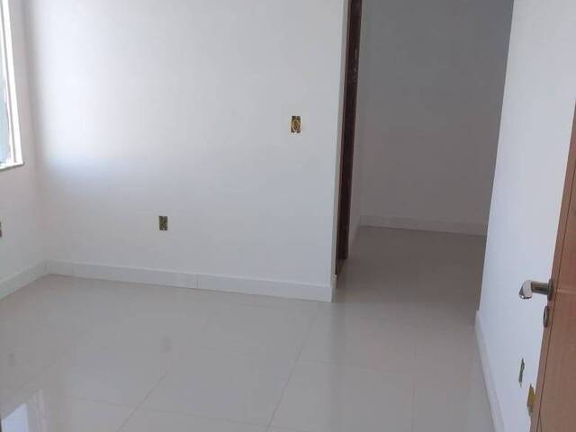 Apartamento para Venda em São Pedro da Aldeia - 5