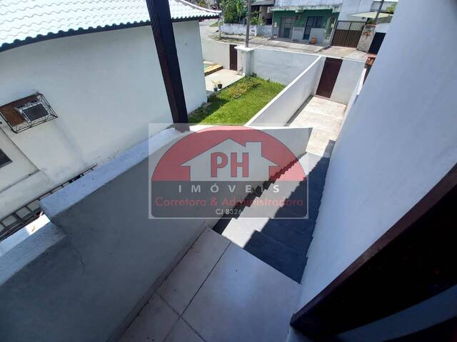 Apartamento para Locação em São Pedro da Aldeia - 2