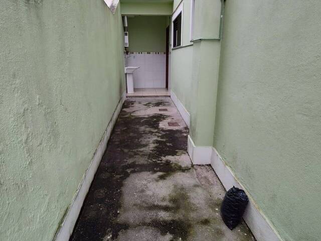 Apartamento para Venda em São Pedro da Aldeia - 4