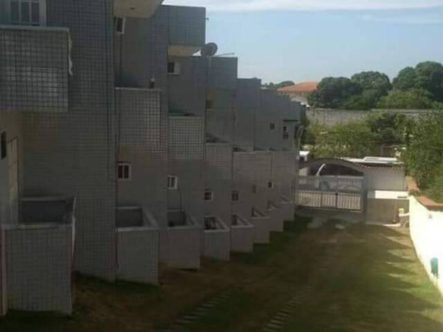 Venda em Balneário São Pedro - São Pedro da Aldeia