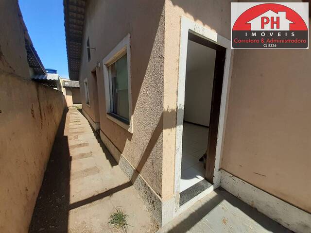 #2808 - Casa Independente para Venda em São Pedro da Aldeia - RJ - 2