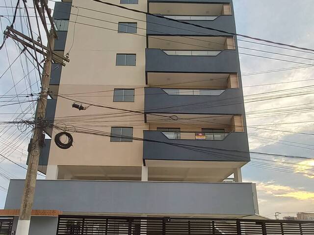 #2831 - Apartamento para Locação em São Pedro da Aldeia - RJ - 2