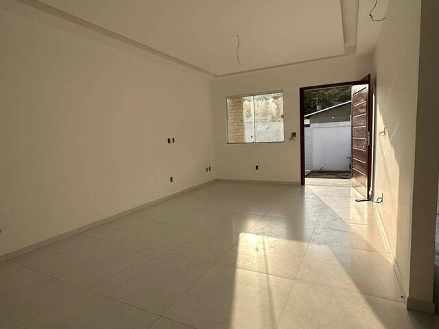 #2856 - Casa em Condomínio para Venda em São Pedro da Aldeia - RJ - 3