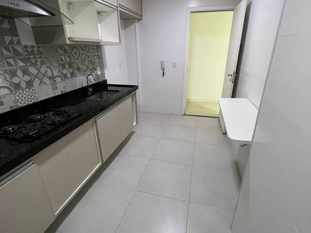 Apartamento para Venda em Cabo Frio - 4