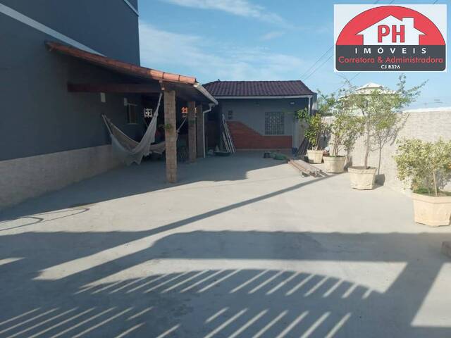 Casa em Condomínio para Venda em Arraial do Cabo - 4