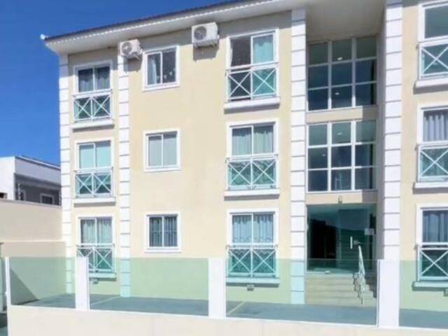 #3500 - Apartamento para Venda em São Pedro da Aldeia - RJ - 2