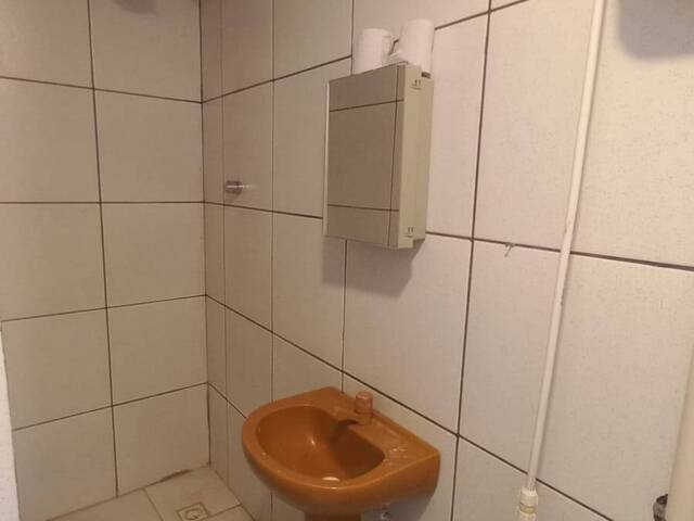 #3571 - Kitnet para Locação em São Pedro da Aldeia - RJ - 3