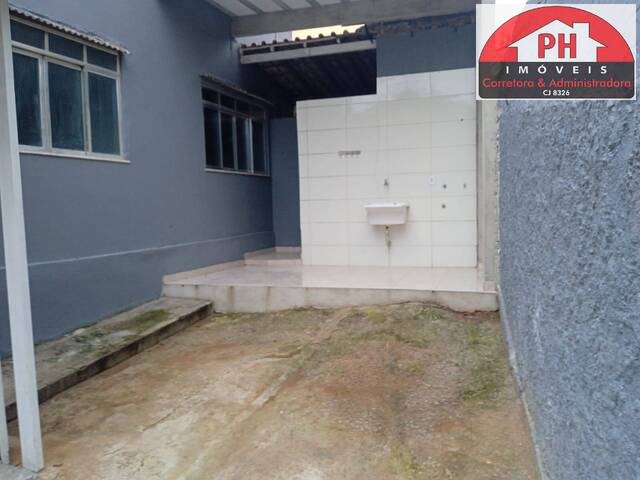 #3673 - Casa Independente para Venda em São Pedro da Aldeia - RJ - 2