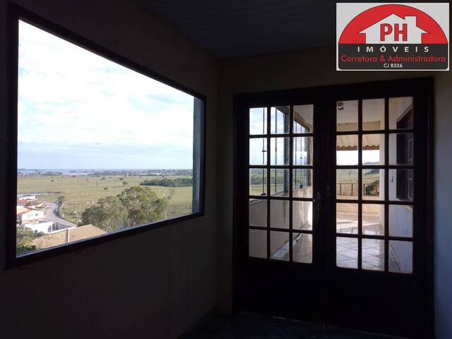 #3524 - Casa Independente para Venda em São Pedro da Aldeia - RJ