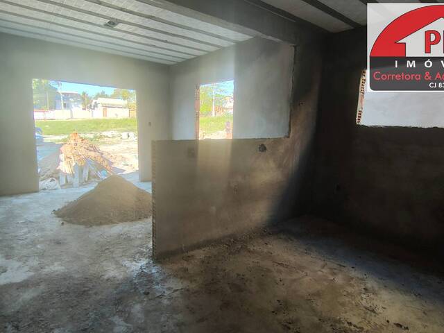 #3639 - Casa Independente para Venda em São Pedro da Aldeia - RJ