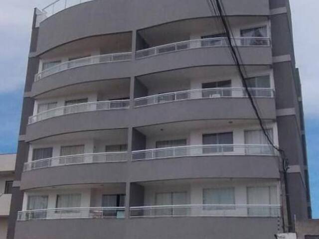 #3143 - Apartamento para Venda em São Pedro da Aldeia - RJ