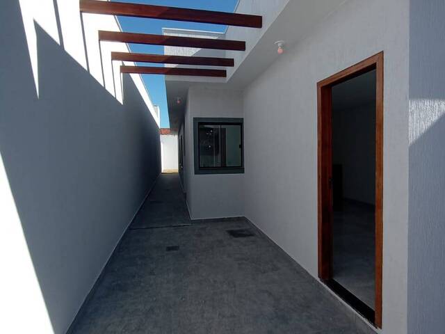 #3735 - Casa Independente para Venda em São Pedro da Aldeia - RJ - 1