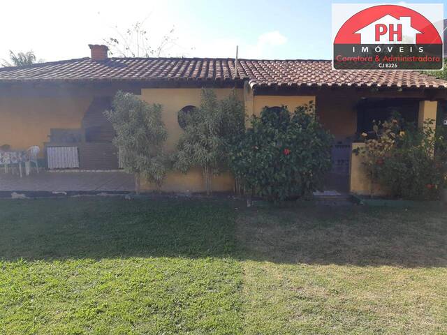 #3768 - Casa Independente para Venda em Araruama - RJ - 2