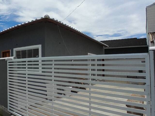 #3853 - Casa em Condomínio para Venda em São Pedro da Aldeia - RJ - 2