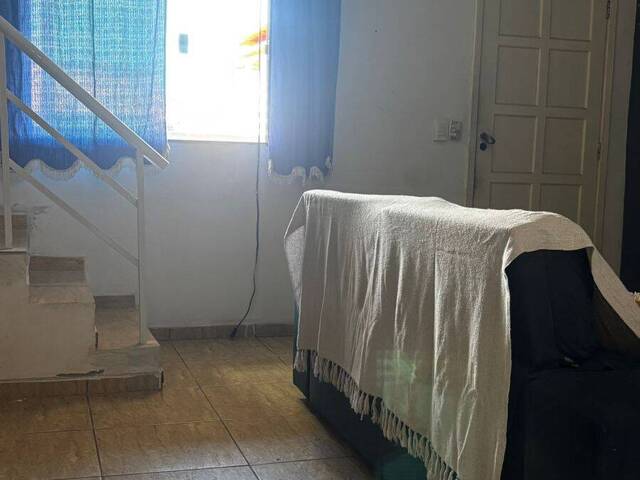 #3886 - Casa Independente para Locação em São Pedro da Aldeia - RJ - 2