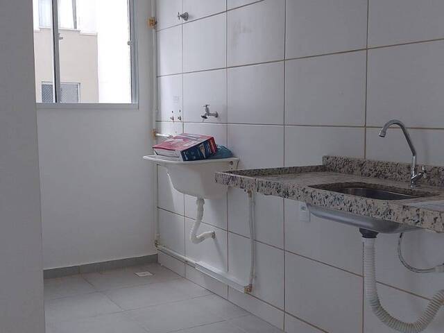 #3935 - Apartamento para Locação em São Pedro da Aldeia - RJ - 2