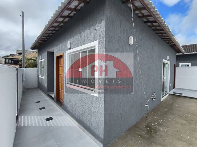 #3853 - Casa em Condomínio para Venda em São Pedro da Aldeia - RJ