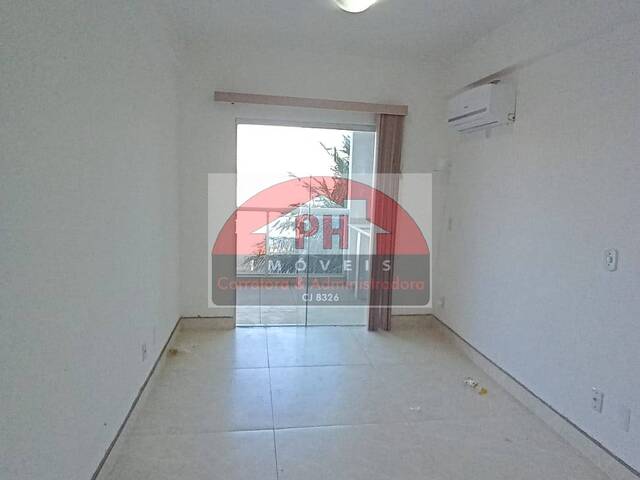 Apartamento para Venda em São Pedro da Aldeia - 5