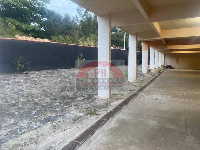 #4068 - Apartamento para Venda em São Pedro da Aldeia - RJ