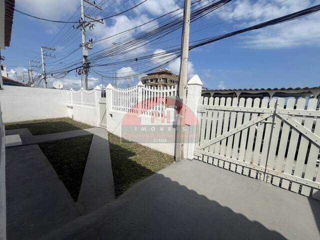 #4122 - Casa em Condomínio para Locação em São Pedro da Aldeia - RJ