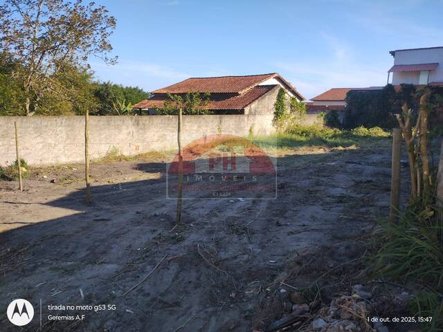 #3704 - Terreno para Venda em São Pedro da Aldeia - RJ